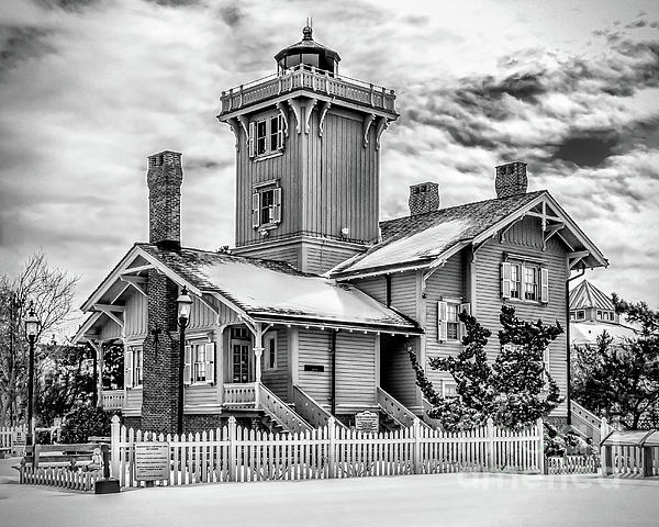Hereford Winter - Mono by Nick Zelinsky Hereford Winter - Mono by Nick Zelinsky